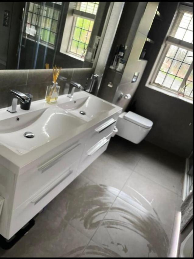 Wandsworth, South London Deluxe King Room 4 Kültér fotó